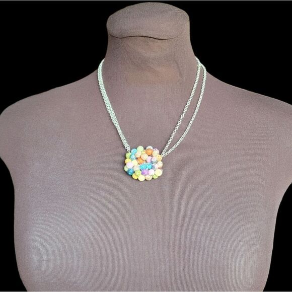 Necklace and bracelet set  - Picture 2 of 3